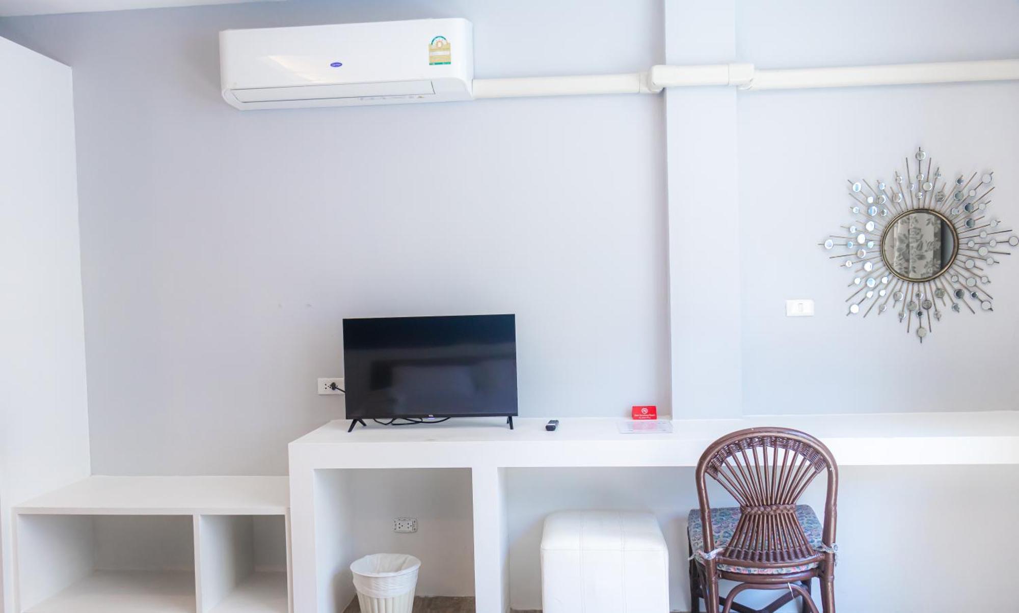 The Blue Pearl Kata Hotel Phuket Room photo